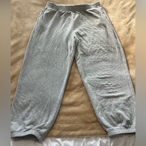 Grey American Eagle sweatpants!